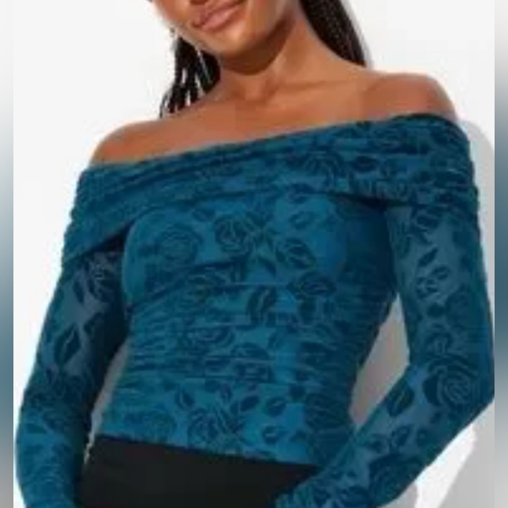 New Women's Elegant Emerald Green Velvety Rose Blouse.